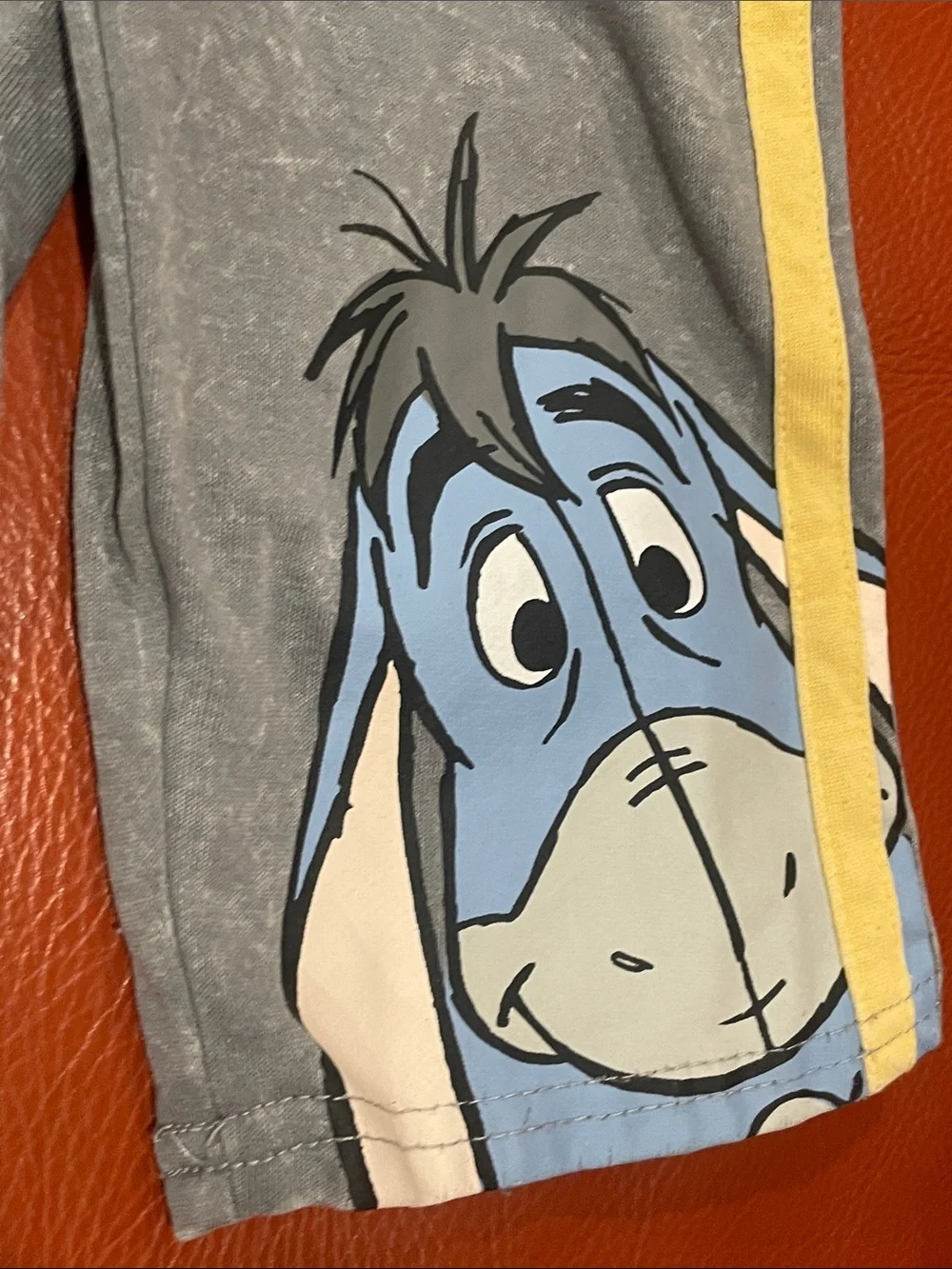 Disney Gray & Yellow Winnie the Pooh Set with Tigger, Piglet & Eeyore